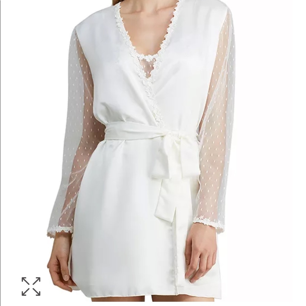 Flora Nikrooz
Showstopper Charmeuse Cover-Up Robe